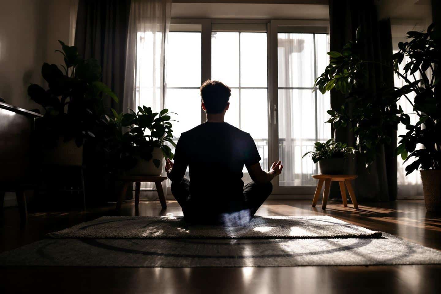 Herpès : Prévenir les récidives grâce à un équilibre intérieur renforcé